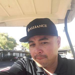 Meet your Posher, Manuel